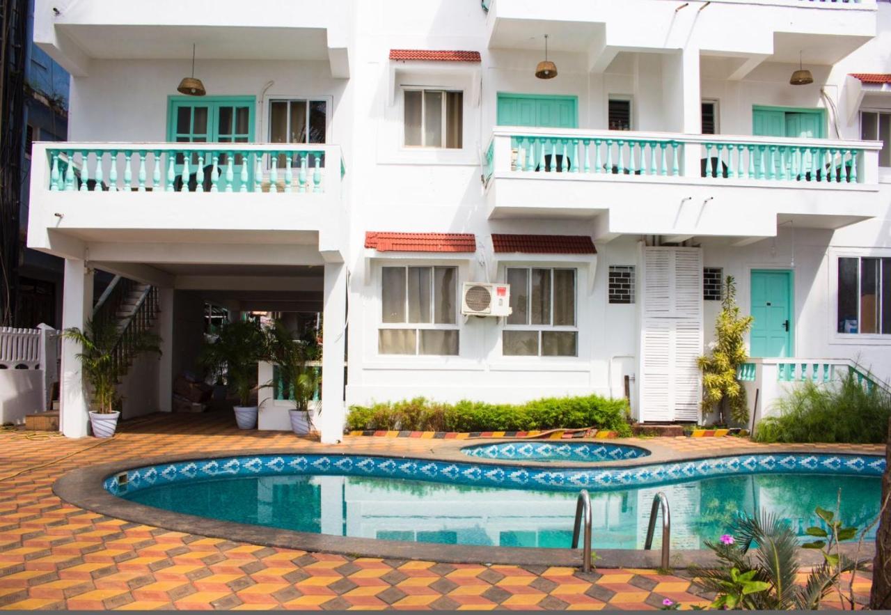 The Turquoiise House Hotel Morjim Exterior photo